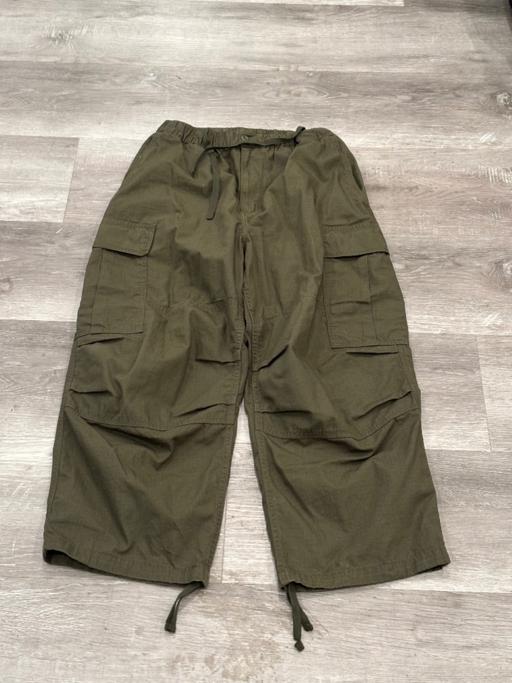 Carhartt WIP Jet Cargo Pants Work In Progress Olive Green Parachute Pant Mens XS